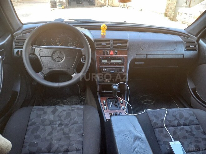 Mercedes C 200 1997, 455,000 km - 2.0 l - Bakı