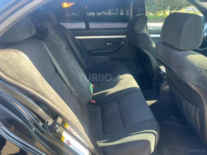 BMW 525 2002, 267,899 km - 2.5 l - Astara
