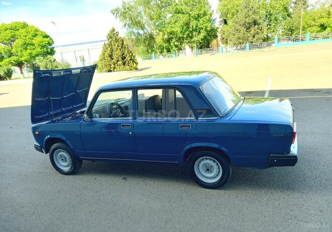 LADA (VAZ) 2107 2004, 83,000 km - 1.6 l - Qazax