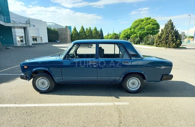 LADA (VAZ) 2107 2004, 83,000 km - 1.6 l - Qazax