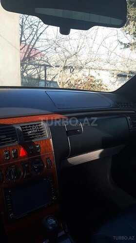 Mercedes E 230 1996, 413,000 km - 2.3 l - Xırdalan