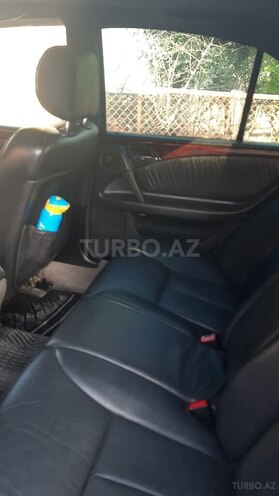 Mercedes E 230 1996, 413,000 km - 2.3 l - Xırdalan