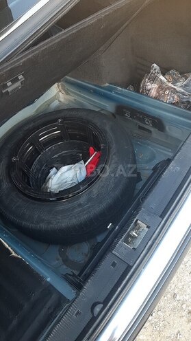 Mercedes E 230 1996, 413,000 km - 2.3 l - Xırdalan