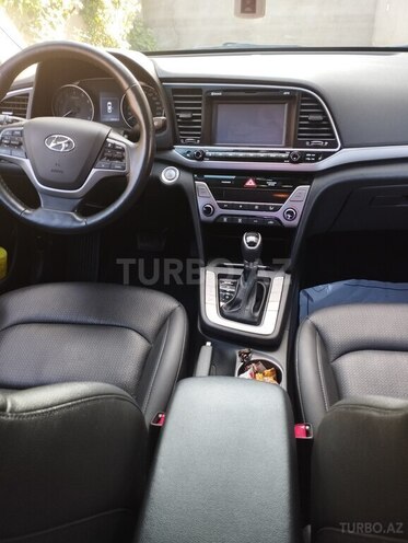 Hyundai Elantra 2016, 98,400 km - 1.6 l - Bakı