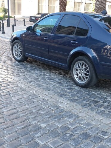 Volkswagen Bora 2000, 300,100 km - 2.0 l - Bakı