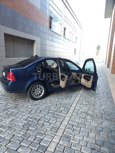 Volkswagen Bora 2000, 300,100 km - 2.0 l - Bakı