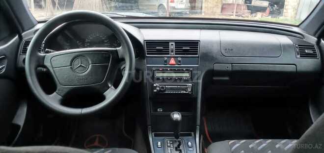 Mercedes C 180 1998, 236,000 km - 1.8 l - Tovuz