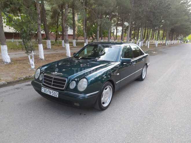Mercedes E 230 1997, 25,644 km - 2.3 l - Sumqayıt