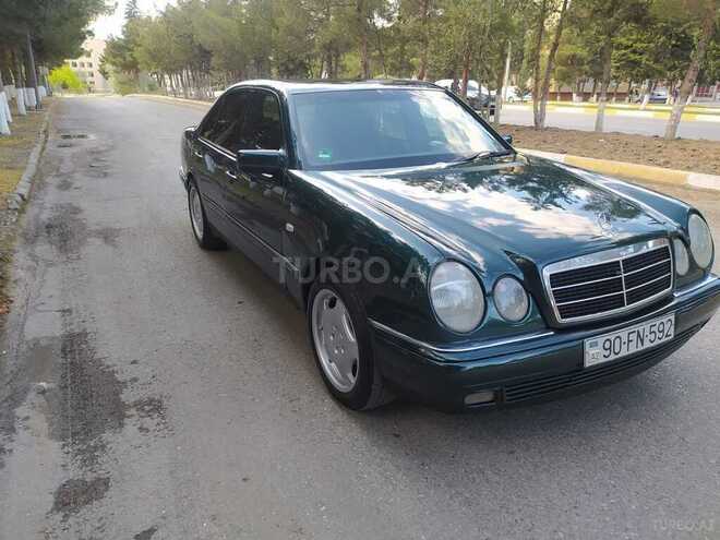 Mercedes E 230 1997, 25,644 km - 2.3 l - Sumqayıt