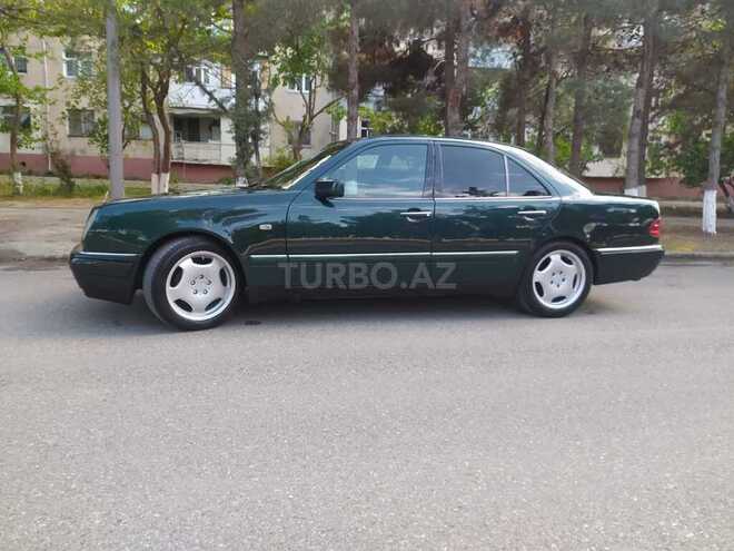 Mercedes E 230 1997, 25,644 km - 2.3 l - Sumqayıt