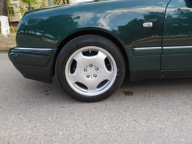 Mercedes E 230 1997, 25,644 km - 2.3 l - Sumqayıt