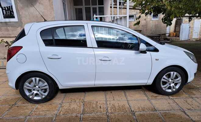 Opel Corsa 2008, 187,000 km - 1.4 л - Bakı