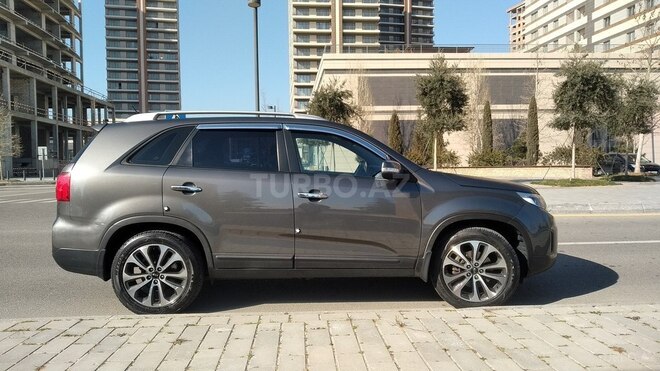 Kia Sorento 2013, 147,000 km - 2.0 l - Bakı