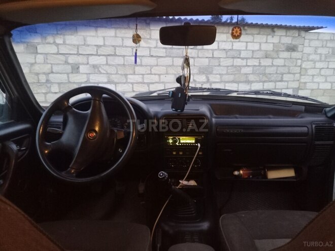 GAZ 3110 2006, 170,000 km - 2.3 l - Ucar