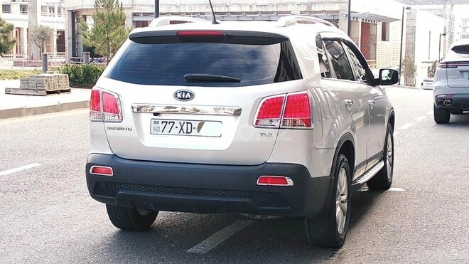 Kia Sorento 2010, 222,000 km - 2.0 l - Bakı