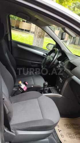 Opel Astra 2005, 251,850 km - 1.4 l - Zaqatala