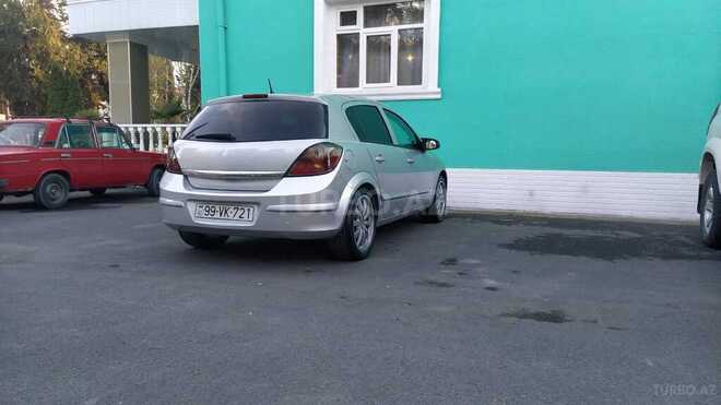 Opel Astra 2005, 251,850 km - 1.4 l - Zaqatala