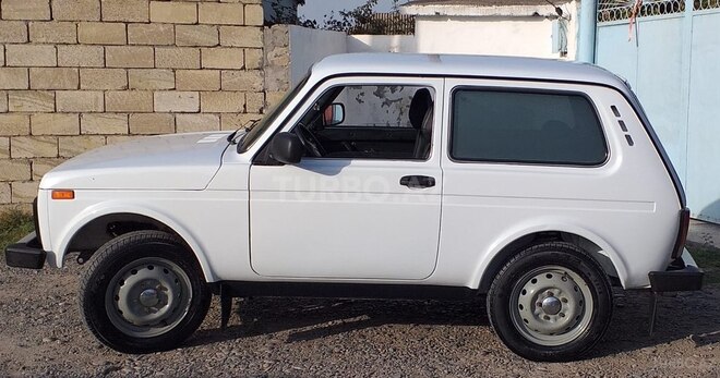 LADA (VAZ) Niva 2008, 140,000 km - 1.7 l - İmişli