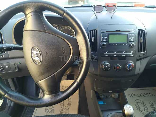 Hyundai i30 2009, 209,000 km - 1.4 l - Quba
