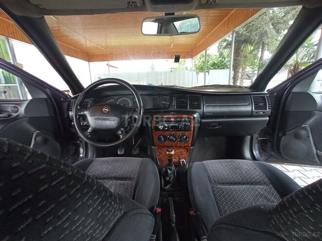Opel Vectra 1996, 350,000 km - 2.0 l - Bakı