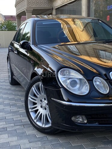 Mercedes E 320 2002, 318,000 km - 3.2 l - Bakı