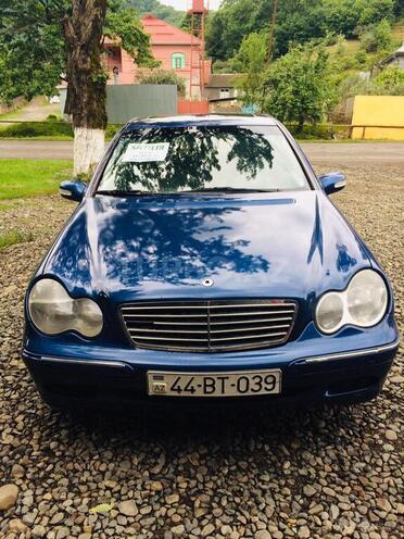 Mercedes C 320 2003, 233,000 km - 3.2 l - Lənkəran
