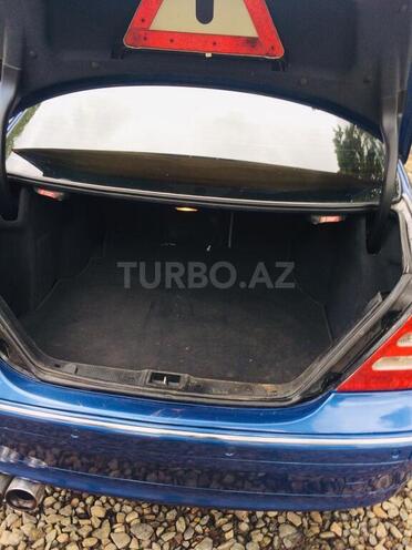 Mercedes C 320 2003, 233,000 km - 3.2 l - Lənkəran