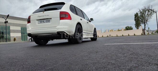 Porsche Cayenne Turbo 2003, 285,435 km - 4.5 l - Bakı