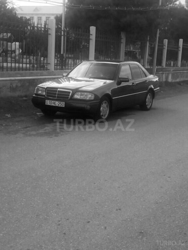Mercedes C 220 1996, 280,000 km - 2.2 л - Bakı