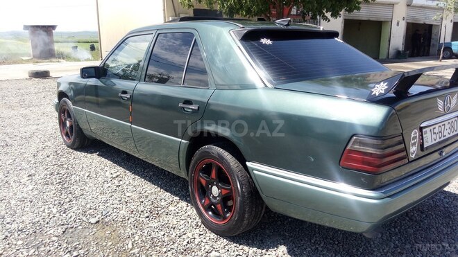 Mercedes E 300 1993, 371,000 km - 3.0 л - Cəlilabad
