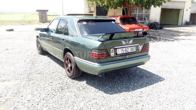 Mercedes E 300 1993, 371,000 km - 3.0 л - Cəlilabad