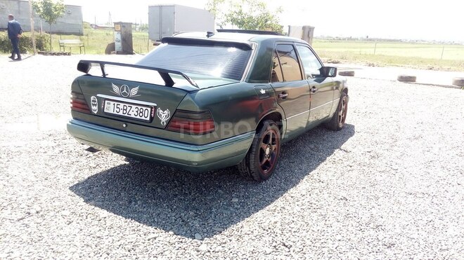 Mercedes E 300 1993, 371,000 km - 3.0 л - Cəlilabad