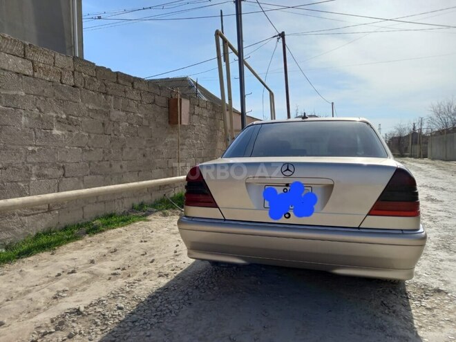 Mercedes C 230 1999, 335,000 km - 2.3 l - Bakı