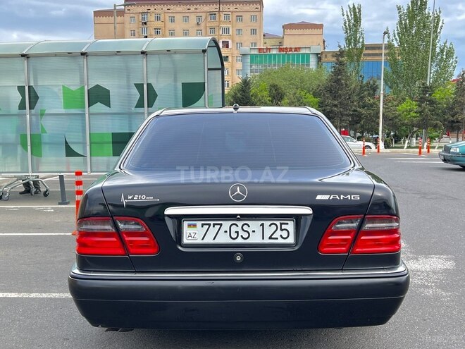 Mercedes E 240 1999, 294,000 km - 2.4 л - Bakı