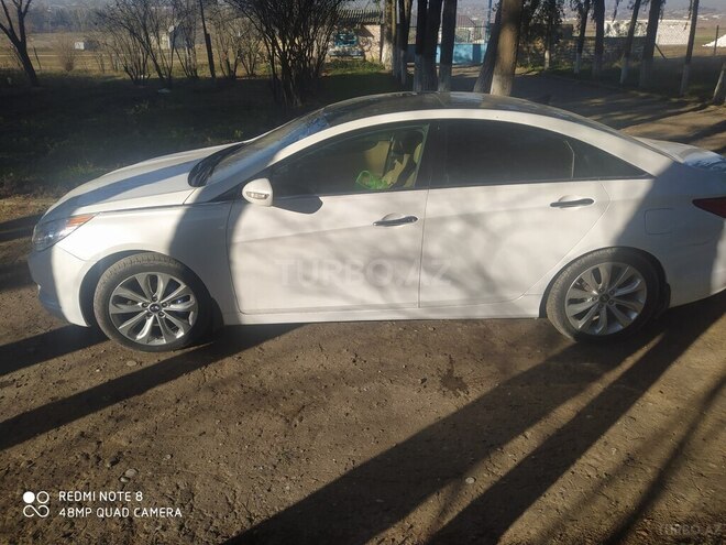 Hyundai Sonata 2011, 165,321 km - 2.4 l - Tovuz