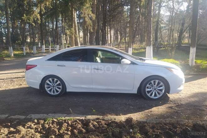Hyundai Sonata 2011, 165,321 km - 2.4 l - Tovuz