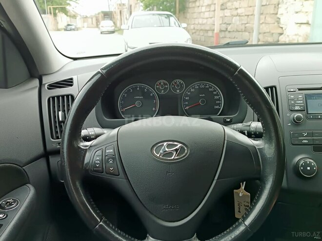 Hyundai i30 2009, 180,000 km - 1.4 l - Bakı