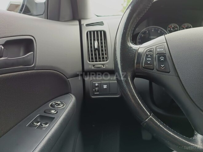 Hyundai i30 2009, 180,000 km - 1.4 l - Bakı