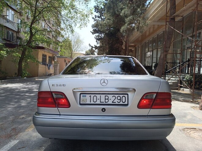 Mercedes E 290 1997, 425,864 km - 2.9 l - Bakı