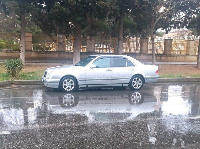 Mercedes E 290 1997, 425,864 km - 2.9 l - Bakı