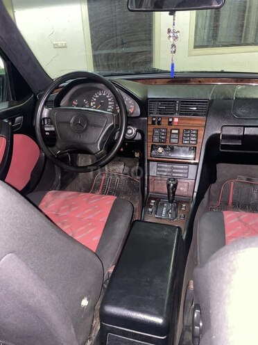Mercedes C 200 1994, 250,000 km - 2.0 л - Gəncə