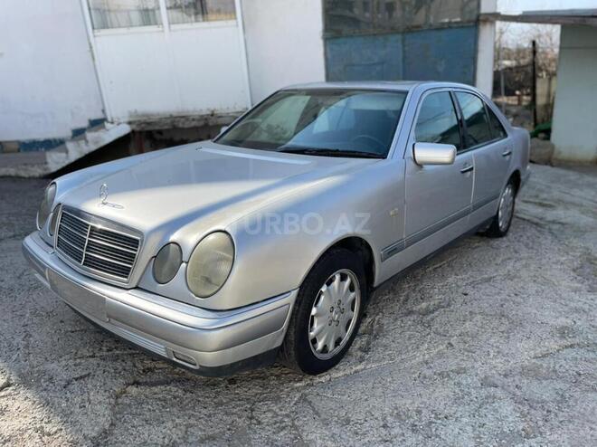 Mercedes E 280 1996, 374,698 km - 2.8 l - Bakı