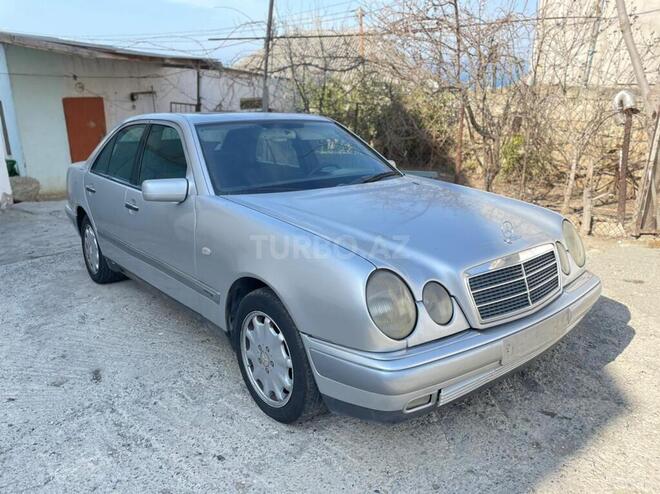 Mercedes E 280 1996, 374,698 km - 2.8 l - Bakı