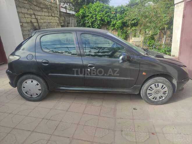 Peugeot 206 2002, 354,000 km - 1.4 l - Bakı