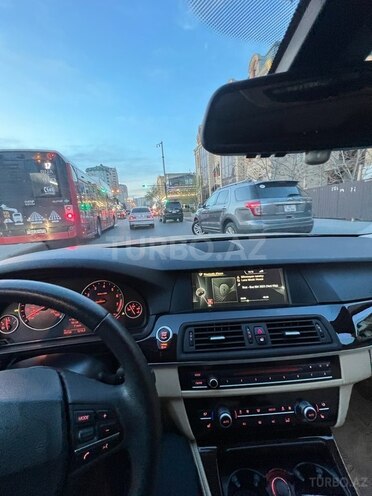 BMW 528 2013, 70,000 km - 2.0 л - Bakı