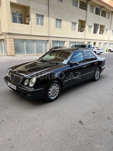 Mercedes E 280 2000, 393,000 km - 2.8 l - Bakı