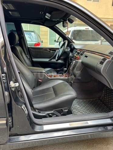 Mercedes E 280 2000, 393,000 km - 2.8 l - Bakı