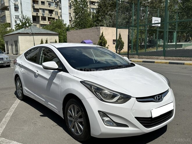Hyundai Elantra 2015, 125,600 km - 1.6 л - Bakı