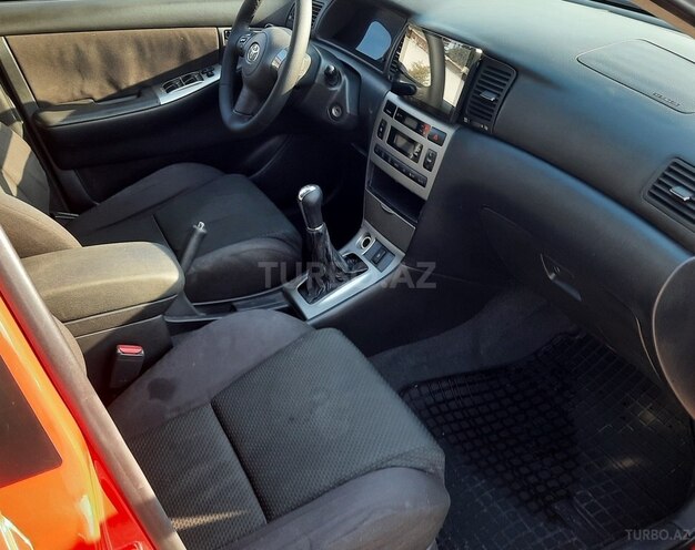 Toyota Corolla 2005, 265,000 km - 1.4 l - Bakı