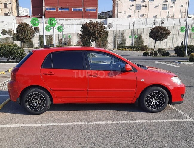 Toyota Corolla 2005, 265,000 km - 1.4 l - Bakı